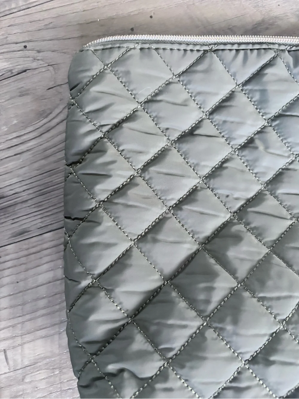 Quilted Olive Green Women's Cosmetic Pouch